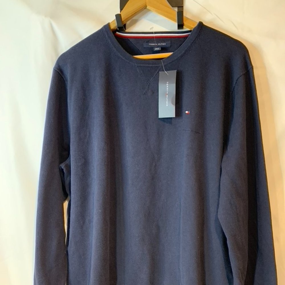 NWT* Tommy Hilfiger Sweater* Navy Blue - Pullover Knit Outerwear Long Sleeve - Picture 2 of 4